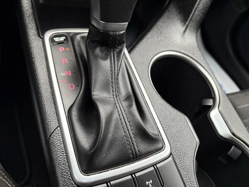 Used 2018 Kia Sportage LX w/ LX Technology Package image 20