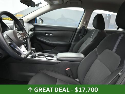 Used 2024 Nissan Sentra SV image 21