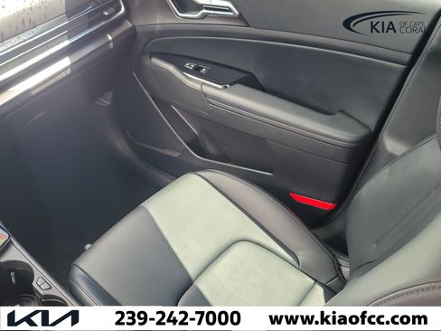 Certified 2023 Kia Sportage EX AWD/4WD image 18