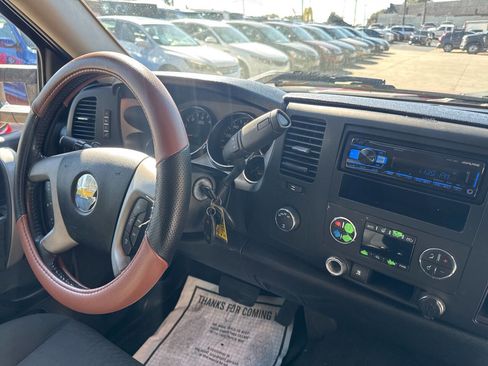 Used 2010 Chevrolet Silverado 1500 LT w/ Power Pack Plus image 16