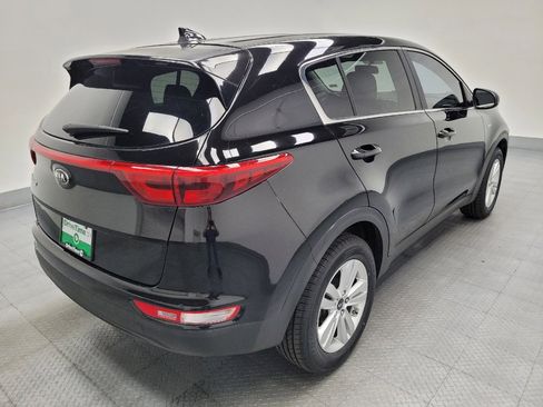 Used 2017 Kia Sportage LX AWD/4WD image 10