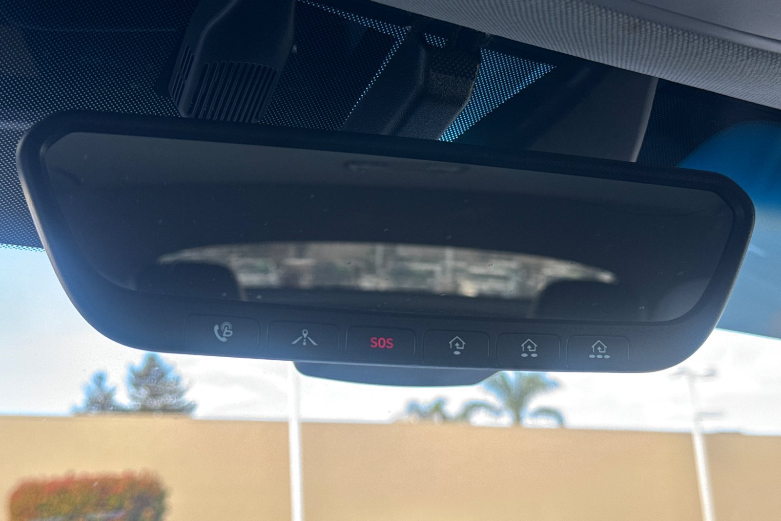 Used 2020 Hyundai Ioniq Limited FWD image 24