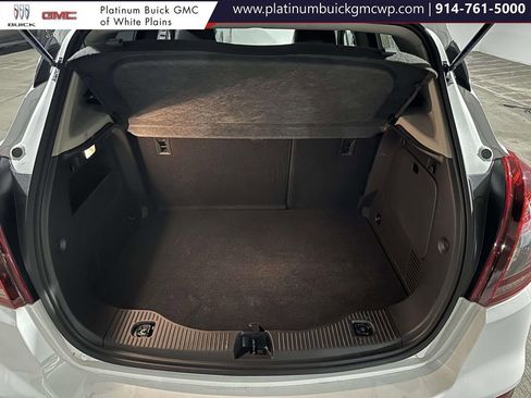 Used 2022 Buick Encore Preferred image 13