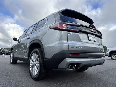 New 2026 GMC Acadia Elevation w/ Elevation Premium Package image 8