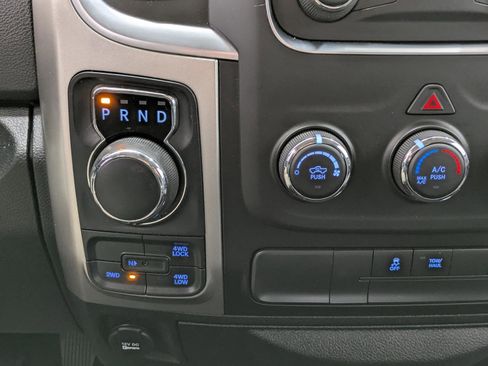 Used 2019 RAM 1500 Classic Warlock image 7