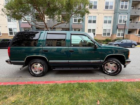 Used 1997 GMC Yukon 4WD 4-Door w/ Marketing Opt Pkg 5 image 13