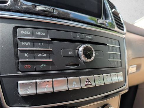 Certified 2017 Mercedes-Benz GLS 550 4MATIC image 8