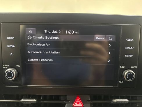 Used 2025 Kia Sportage LX AWD/4WD image 39