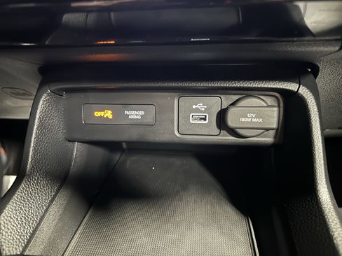 Used 2023 Honda Civic Sport image 14