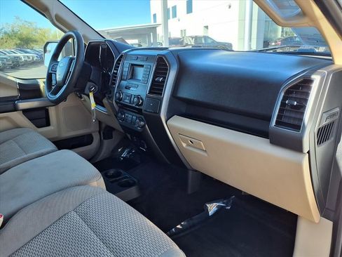 Used 2017 Ford F150 XLT image 16