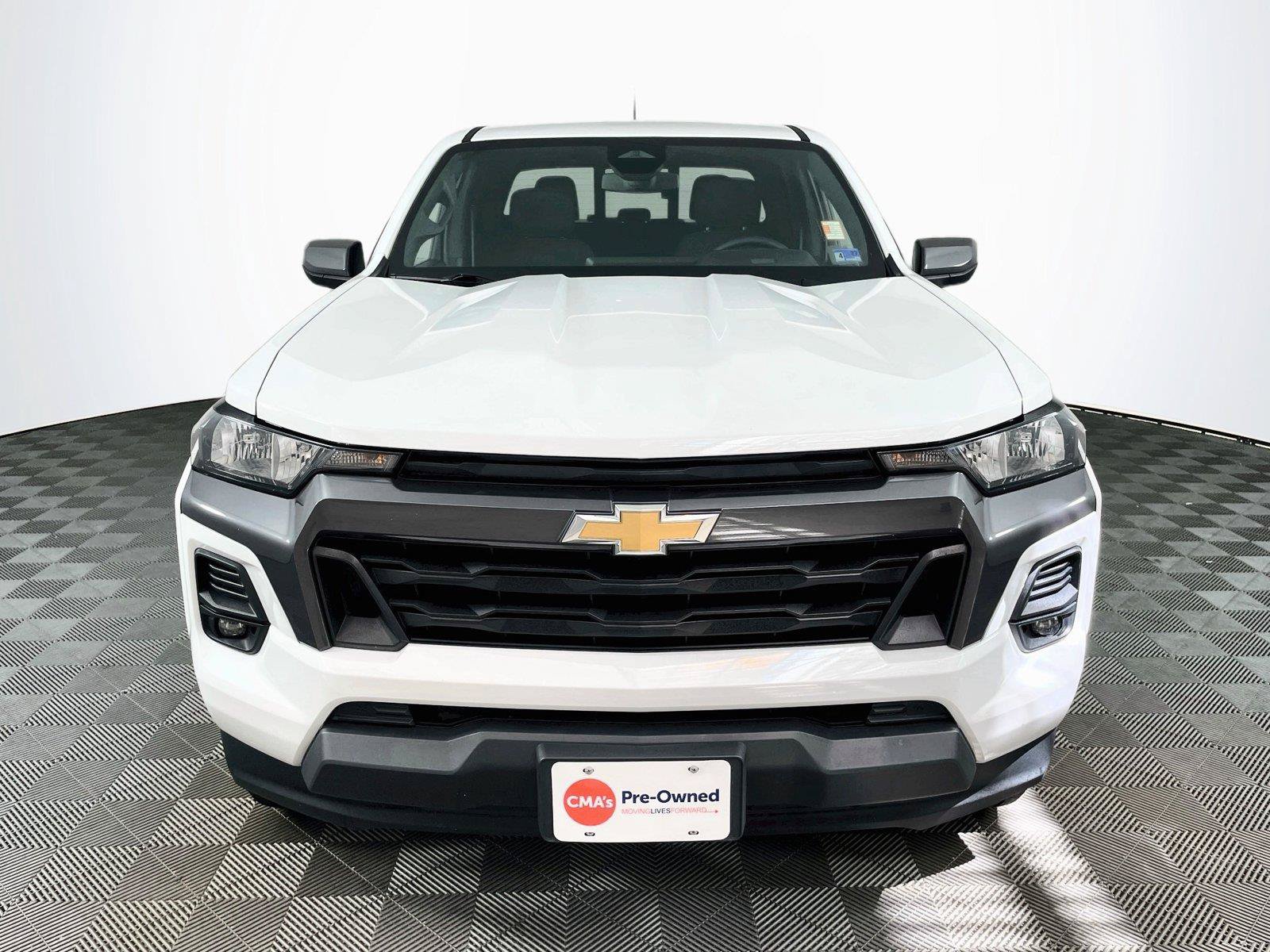 Used 2023 Chevrolet Colorado LT w/ LT Convenience Package RWD image 2