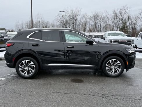 Certified 2023 Buick Envision Essence image 4