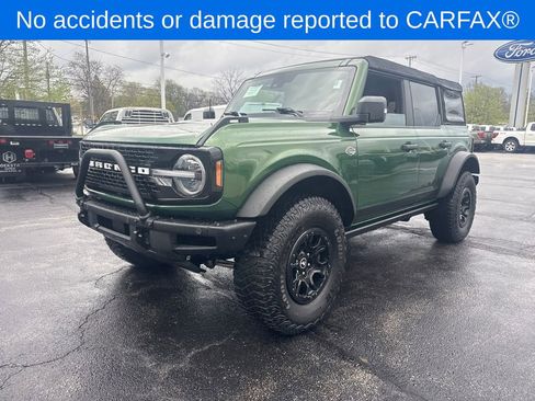 Used 2024 Ford Bronco Wildtrak image 2