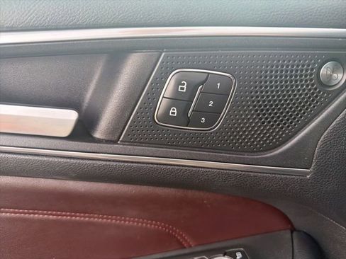 Used 2021 Ford Edge Titanium w/ Equipment Group 301A AWD/4WD image 26