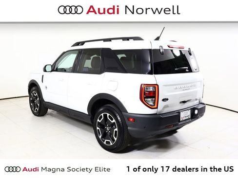 Used 2023 Ford Bronco Sport Outer Banks w/ Tech Package AWD/4WD image 12
