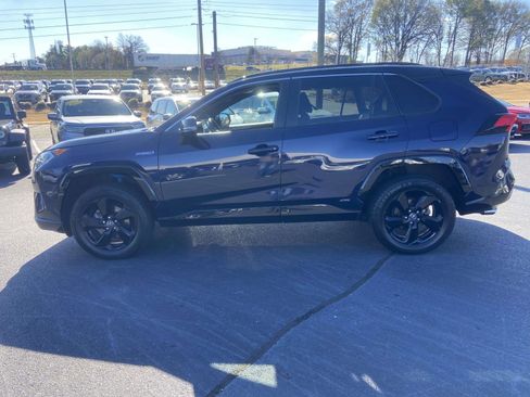 Used 2020 Toyota RAV4 XSE image 6