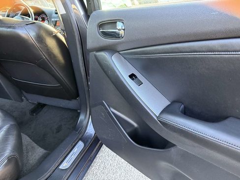 Used 2011 Nissan Altima 2.5 SL w/ 2.5SL Pkg FWD image 23