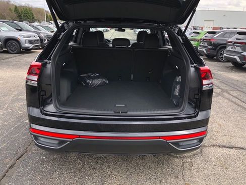 New 2026 Volkswagen Atlas Cross Sport SE AWD/4WD image 35