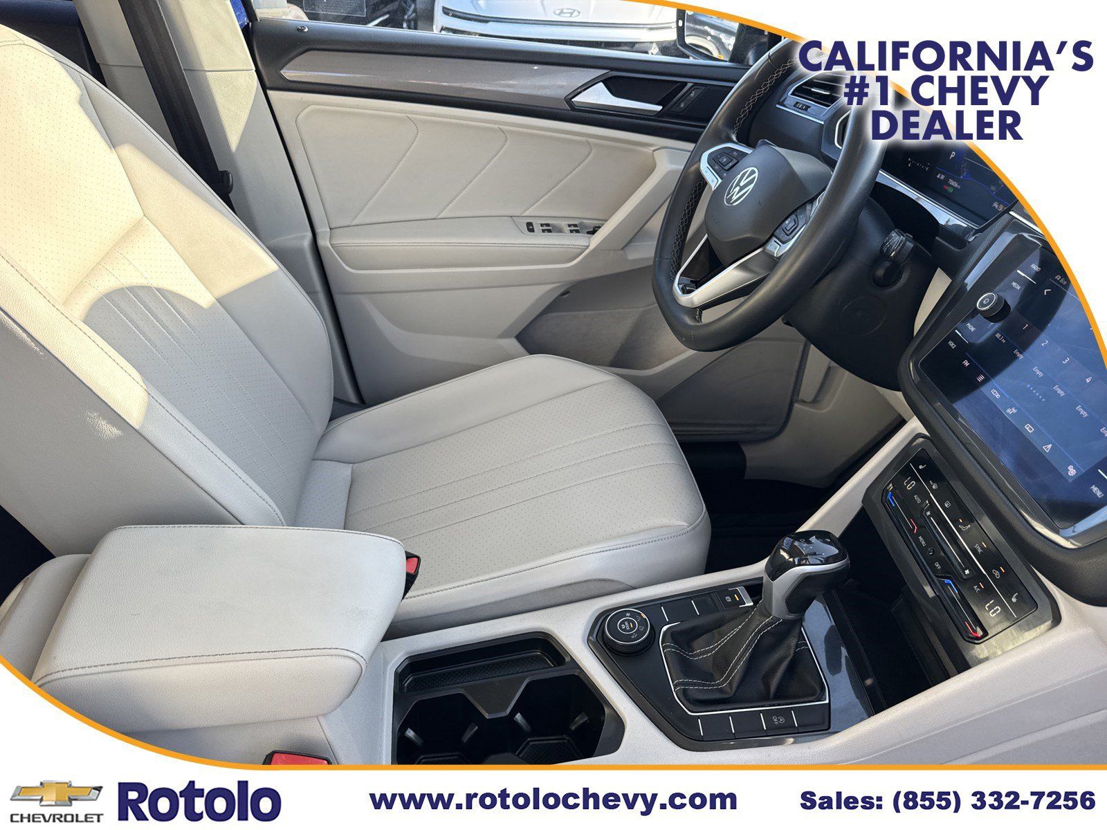 Used 2022 Volkswagen Tiguan SE AWD/4WD image 8
