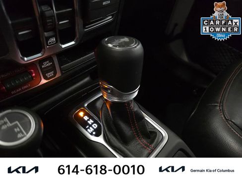 Used 2022 Jeep Wrangler Unlimited Rubicon w/ Cold Weather Group AWD/4WD image 25