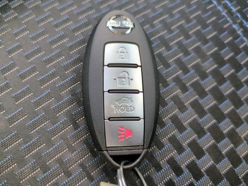 Used 2019 Nissan Sentra SR image 27