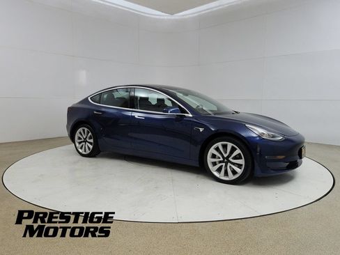 Used 2018 Tesla Model 3 Long Range AWD/4WD image 8