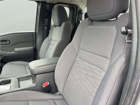 Used 2024 Nissan Frontier S w/ Technology Package image 22