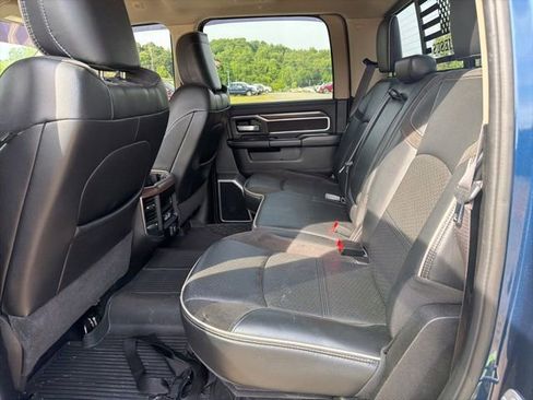 Used 2022 RAM 2500 Laramie AWD/4WD image 16