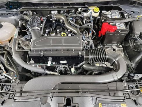 Used 2025 Ford Escape ST-Line FWD image 35
