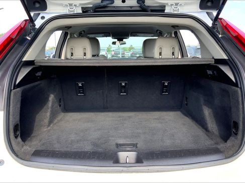 Used 2019 Cadillac XT4 Luxury FWD image 34