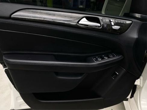 Used 2016 Mercedes-Benz GLE 400 4MATIC image 26