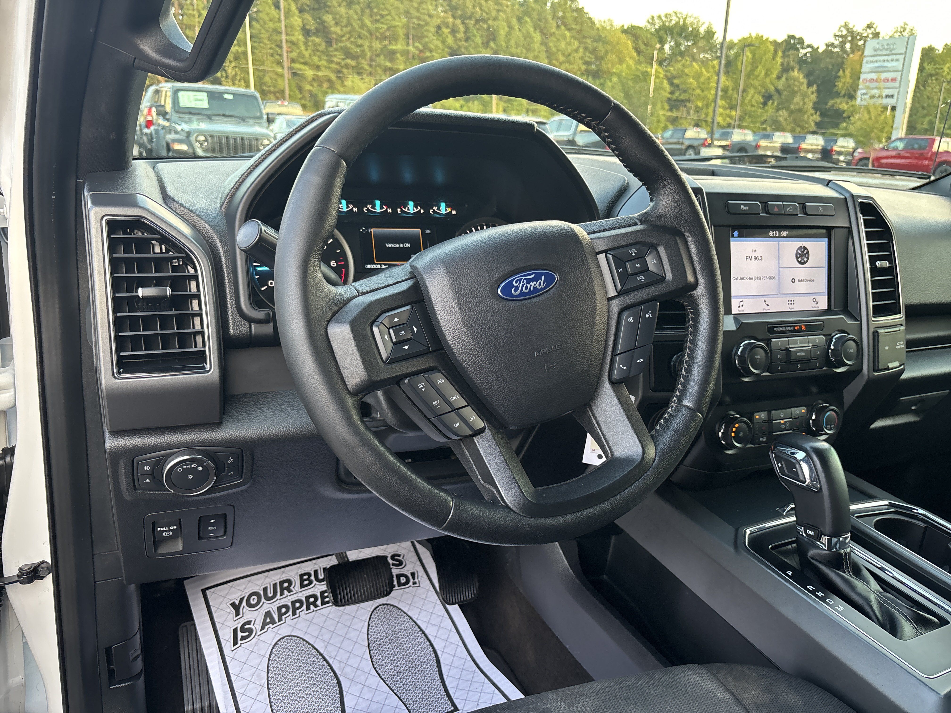 Used 2019 Ford F150 XLT w/ Equipment Group 302A Luxury AWD/4WD image 12