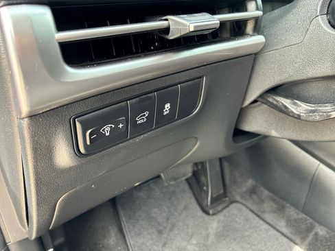 Used 2025 Hyundai Tucson SEL image 24