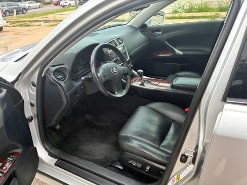 Used 2008 Lexus IS 250 AWD image 12