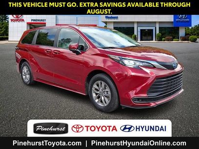 Used 2025 Toyota Sienna LE