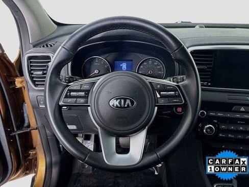 Used 2021 Kia Sportage EX image 11