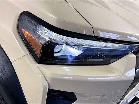 Certified 2024 Chevrolet Colorado ZR2 image 25