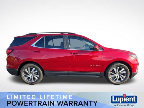 New 2023 Chevrolet Equinox LT FWD image 2