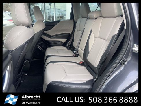 Used 2023 Subaru Forester Limited image 13
