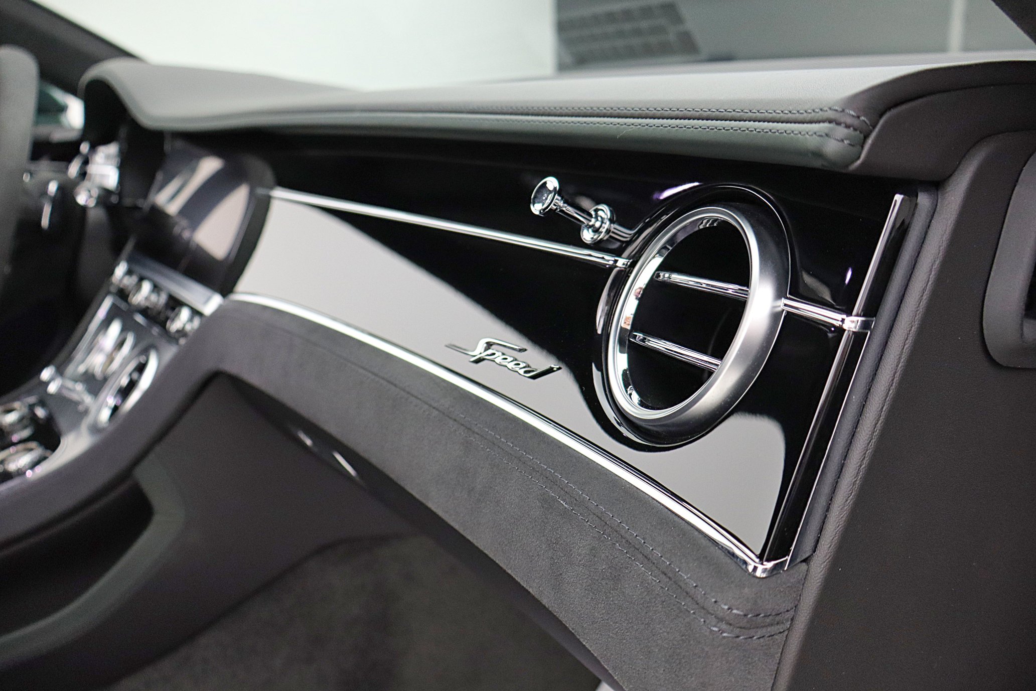 Certified 2022 Bentley Continental GT Speed AWD/4WD image 29