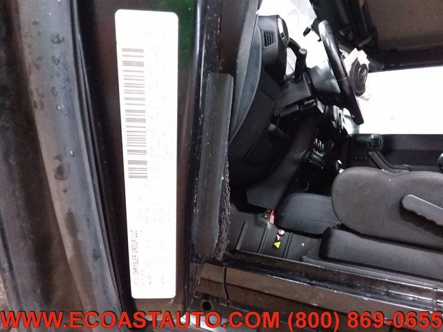 Used 2012 Jeep Wrangler Sport AWD/4WD image 14