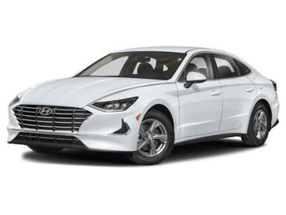 Used 2023 Hyundai Sonata SE w/ Preferred Accessory Package