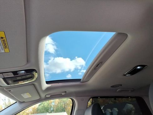 Certified 2024 Hyundai Palisade SEL image 11