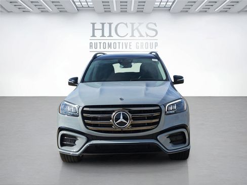 New 2026 Mercedes-Benz GLS 450 4MATIC image 2