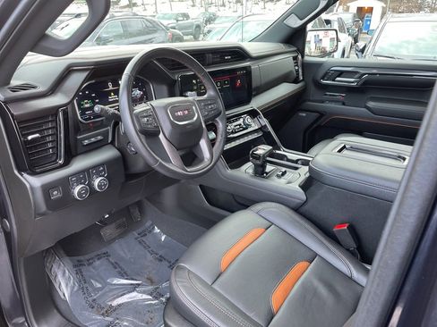 Used 2022 GMC Sierra 1500 AT4 w/ AT4 Premium Package image 23