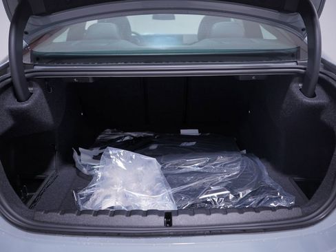 New 2026 BMW 430i 430i w/ M Sport Package image 13