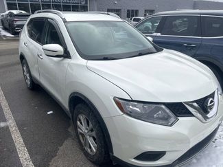 Used 2016 Nissan Rogue SV video 1