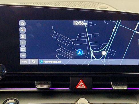 Used 2025 Hyundai Elantra SEL FWD image 19