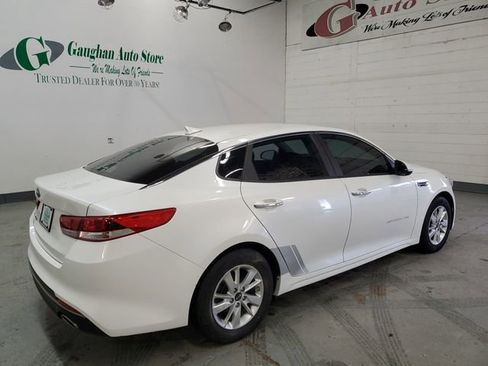 Used 2017 Kia Optima LX image 6