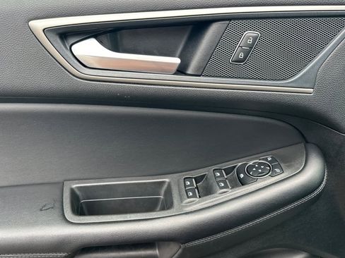 Certified 2024 Ford Edge SEL image 13